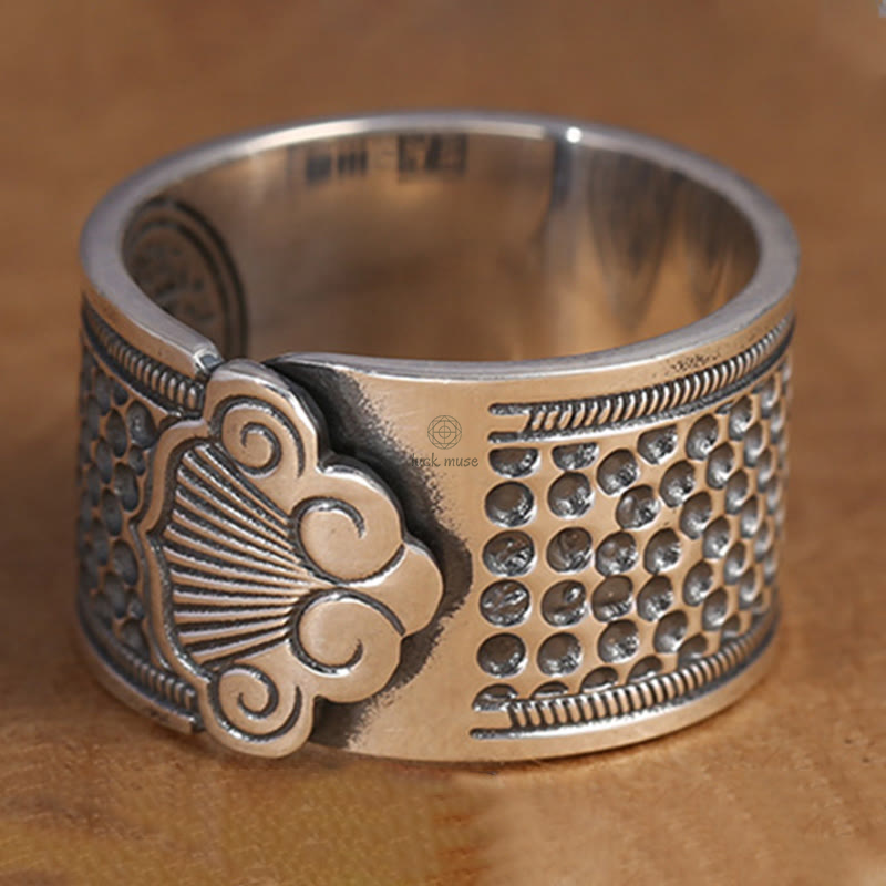 Tibetan Copper Healing Ring with Luck Muse