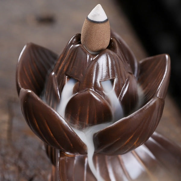 Exquisite Lotus Blossom Incense Holder - Image 4