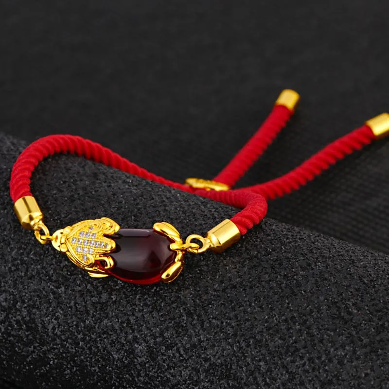 Luck Muse Red Agate Pixiu Wealth Attractor Bracelet - Image 5