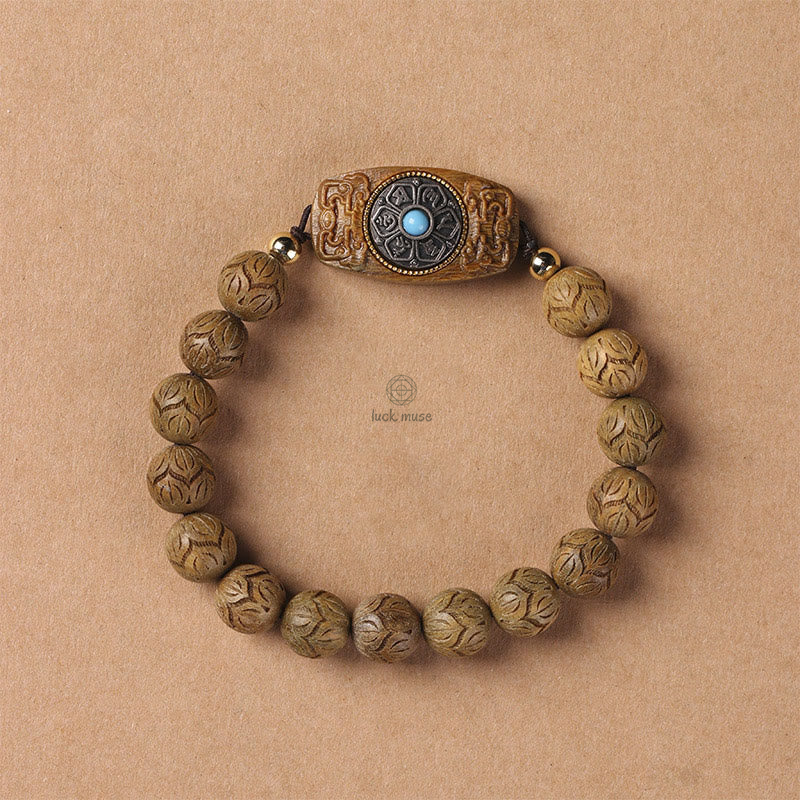 Green Sandalwood and Ebony Wood Luck Muse Om Mani Padme Hum Bracelet - Image 2