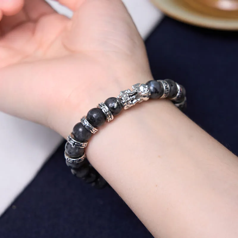 Black Glitter Stone PiXiu Buddha Power Bracelet - Image 3