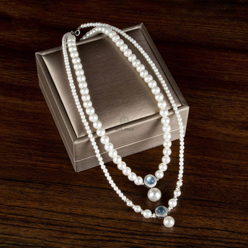 Natural Pearl Chalcedony Bead Healing Necklace with Luck Muse