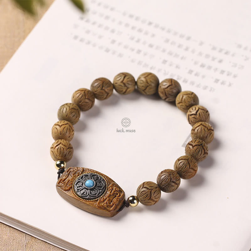 Green Sandalwood and Ebony Wood Luck Muse Om Mani Padme Hum Bracelet - Image 4