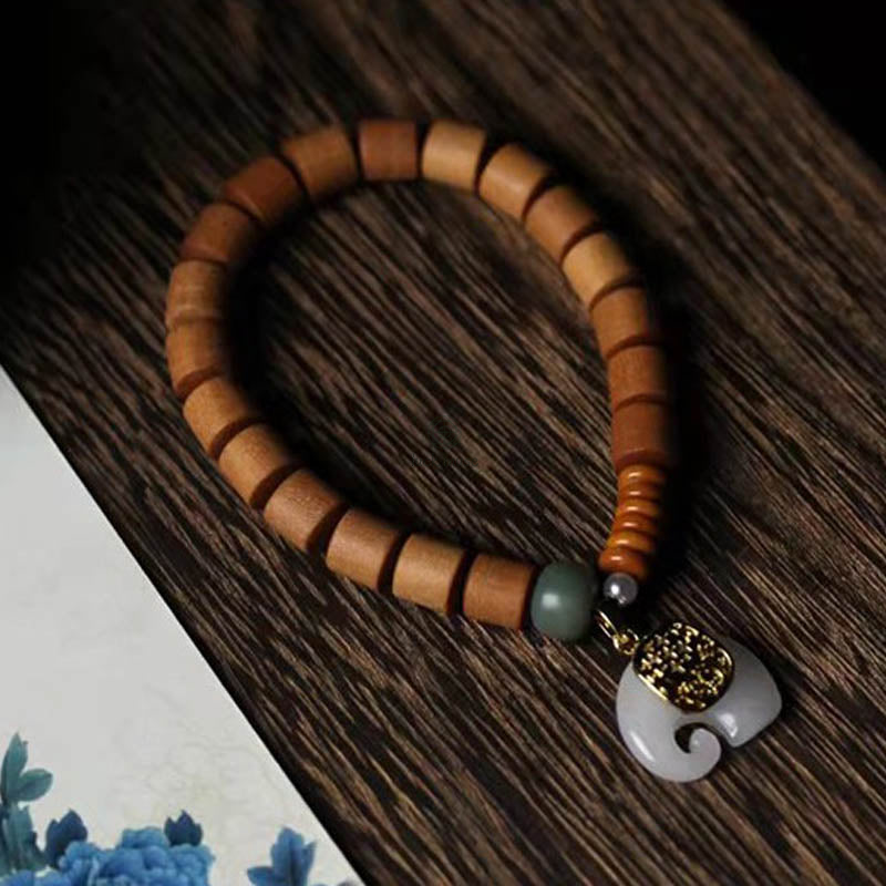 Sandalwood and Jade Elephant Protection Bracelet - Image 11