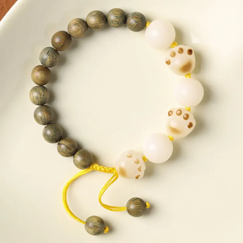 Natural Green Sandalwood Bodhi Seed Cat Paw Bracelet - Image 3
