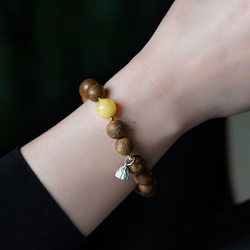 Tarakan Agarwood Amber Red Agate Laughing Buddha Meditation Bracelet - Image 20