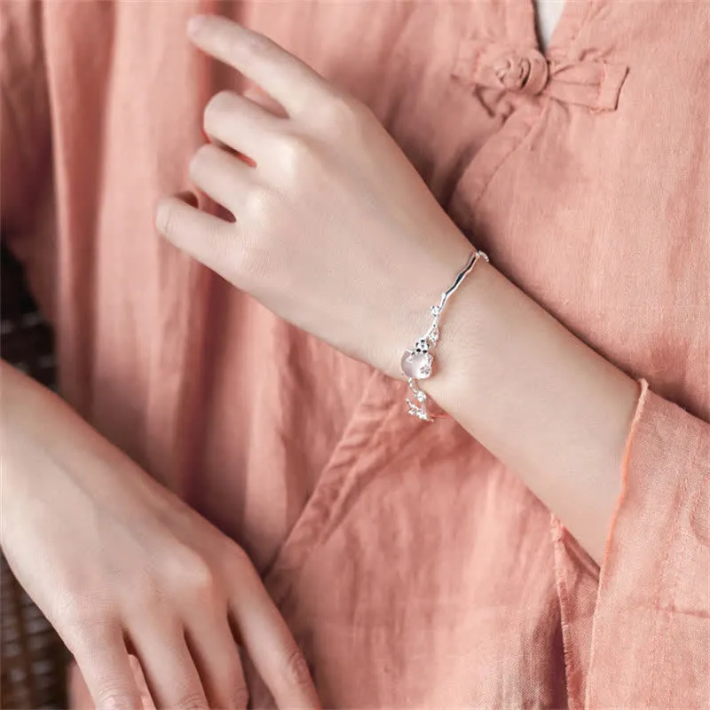 Plum Blossom Chalcedony Bracelet - Image 3