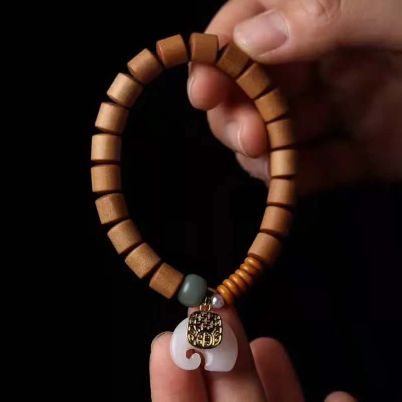 Sandalwood and Jade Elephant Protection Bracelet - Image 2