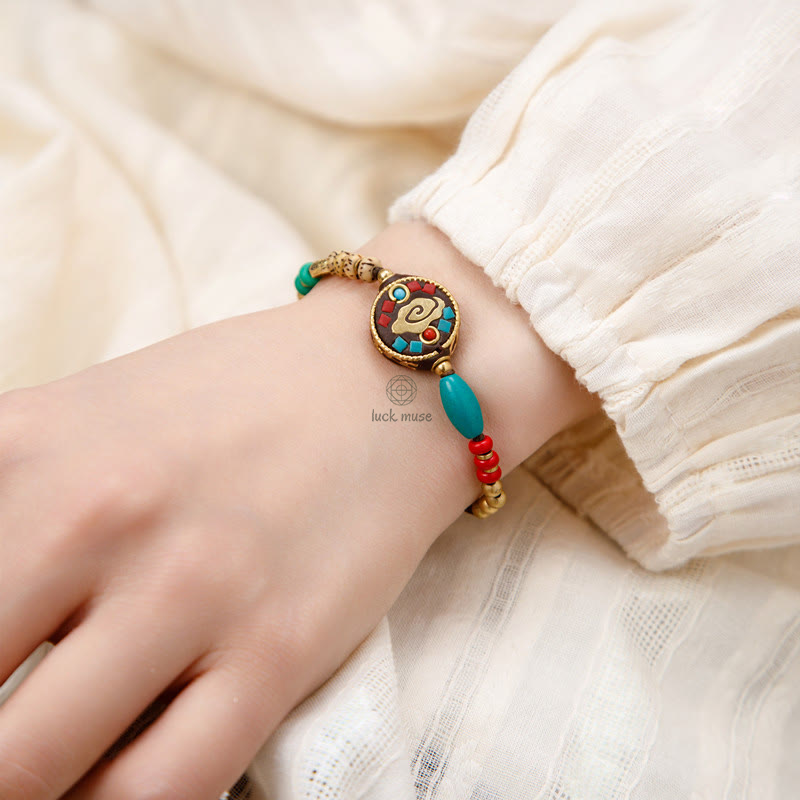 Tibetan Turquoise Buddha Bracelet for Protection and Strength - Image 2