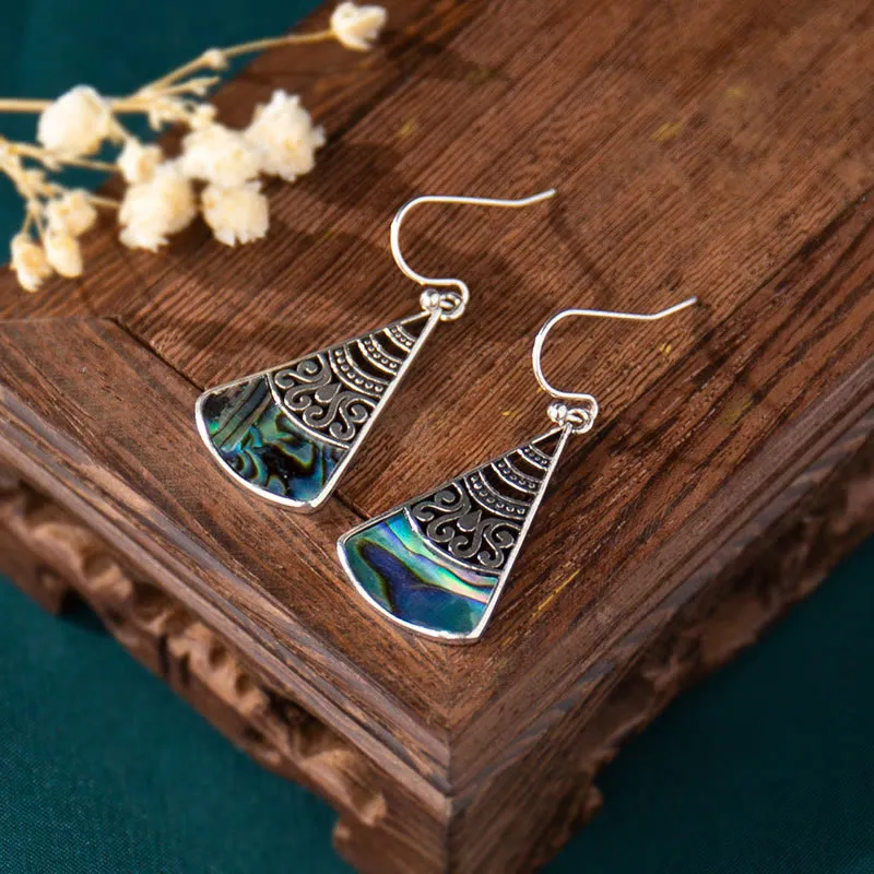 Copper Tridacna Stone Hollow Pattern Earrings - Image 3