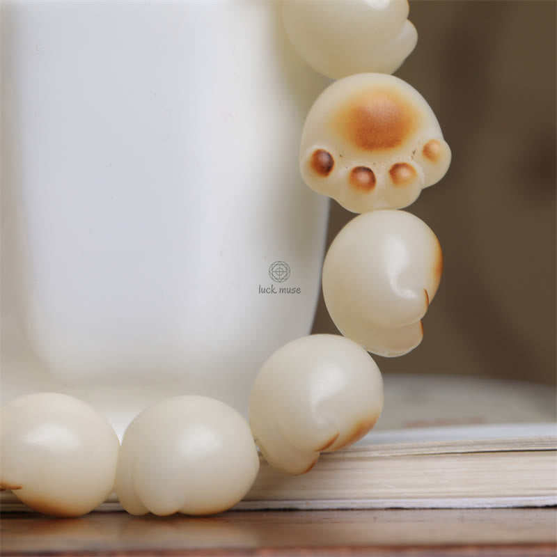 Cute Cat Paw Bodhi Seed Peace Bracelet with Luck Muse Accents - Image 5