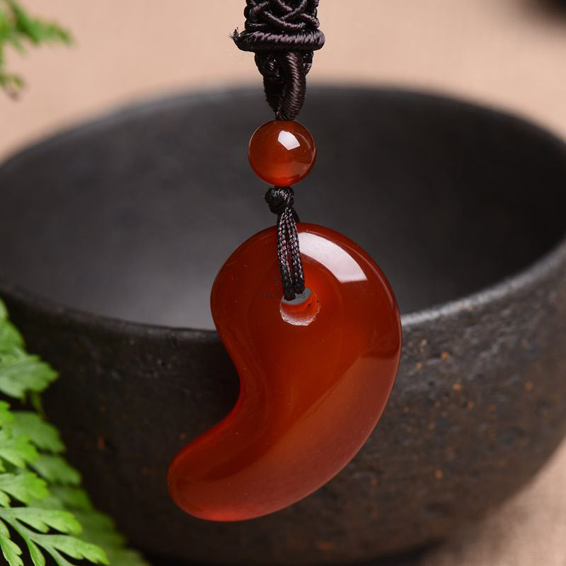 Red and Green Agate Moon Pattern Necklace for Confidence and Calm - Image 2