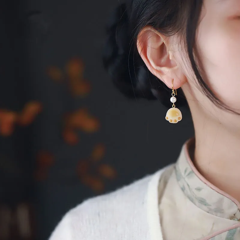 Bodhi Seed Cat Paw Claw Peace Earrings - Image 5