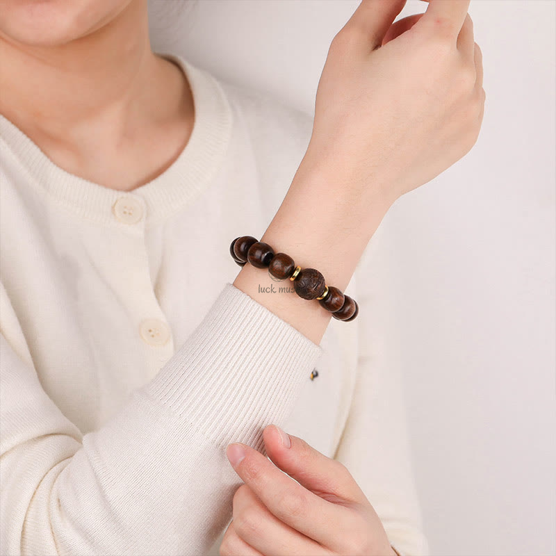 Natural Rosewood Compassion Bracelet with Luck Muse - Image 6