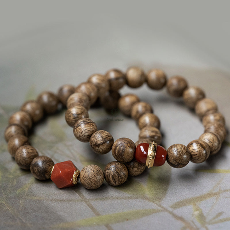 Tarakan Agarwood Amber Red Agate Laughing Buddha Meditation Bracelet - Image 2