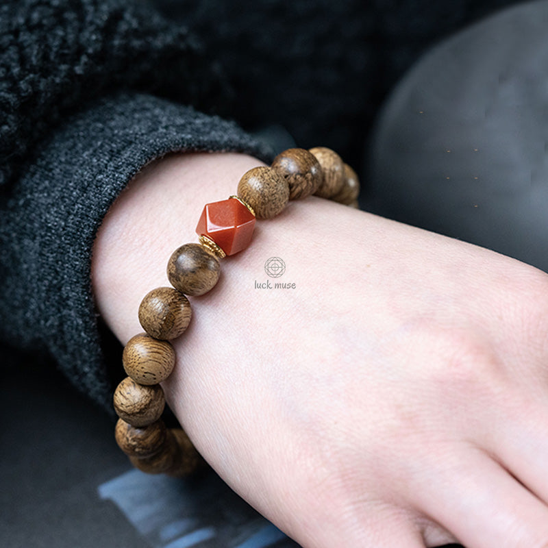 Tarakan Agarwood Amber Red Agate Laughing Buddha Meditation Bracelet - Image 3