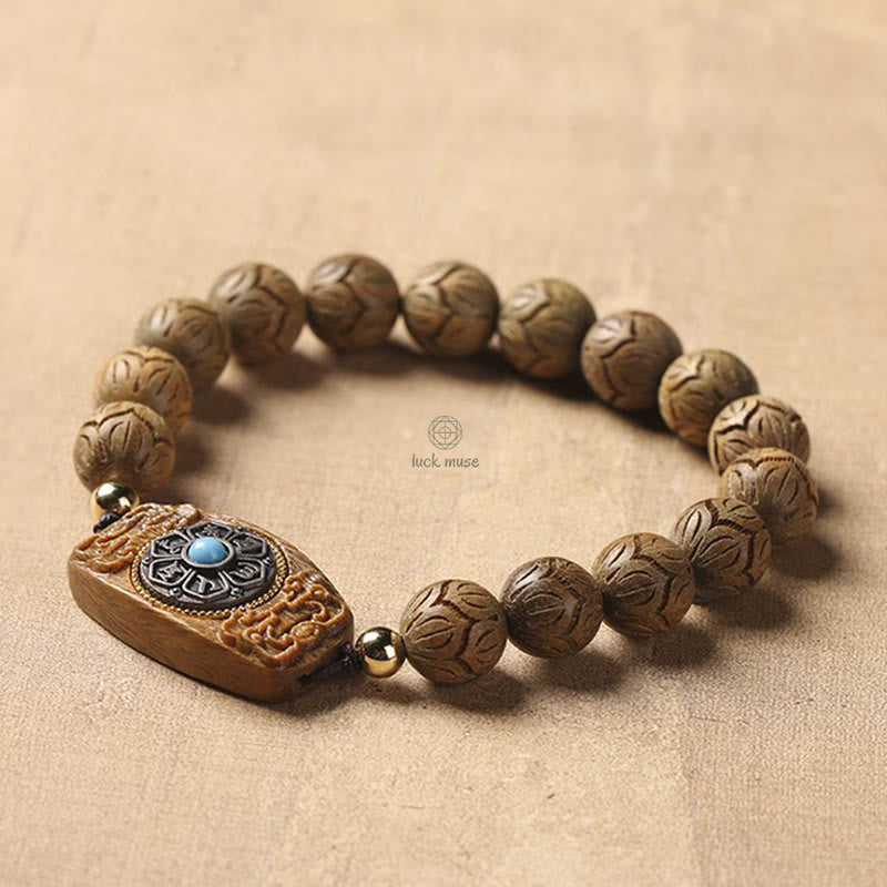 Green Sandalwood and Ebony Wood Luck Muse Om Mani Padme Hum Bracelet - Image 5
